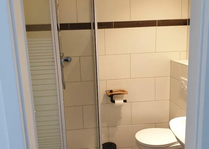 Turmklause אורחן